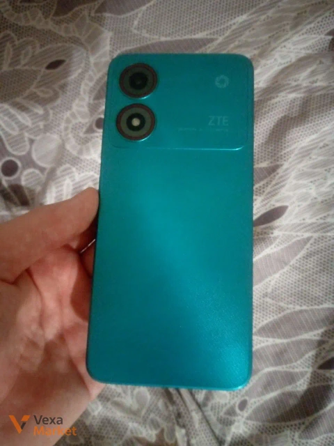 ZTE A34 4/64GB Android 13 (потребує заміни батареї)