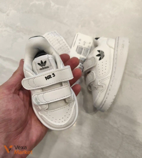 Adidas детские кроссовки