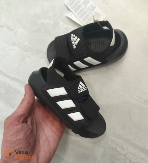Adidas детские сандалии черные