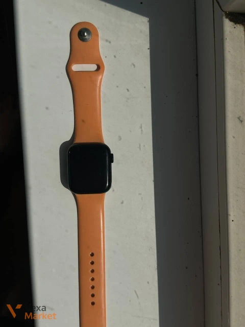 Apple Watch SE 2 40 мм GPS Midnight Aluminum Case