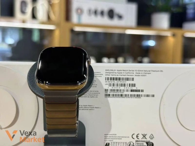 Apple Watch Series 10 42mm LTE Natural Titanium — фото 3