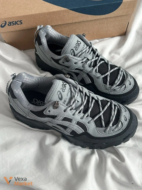Asics Gel-Pickax Grey Black