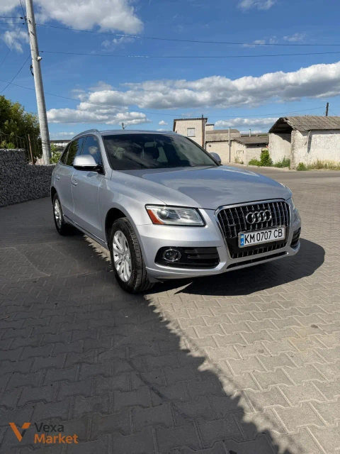 Audi Q5 2016 2.0L Сірий