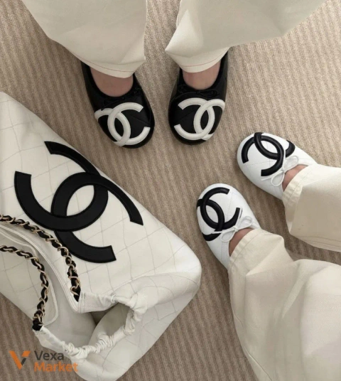 Балетки Chanel чорно-білі