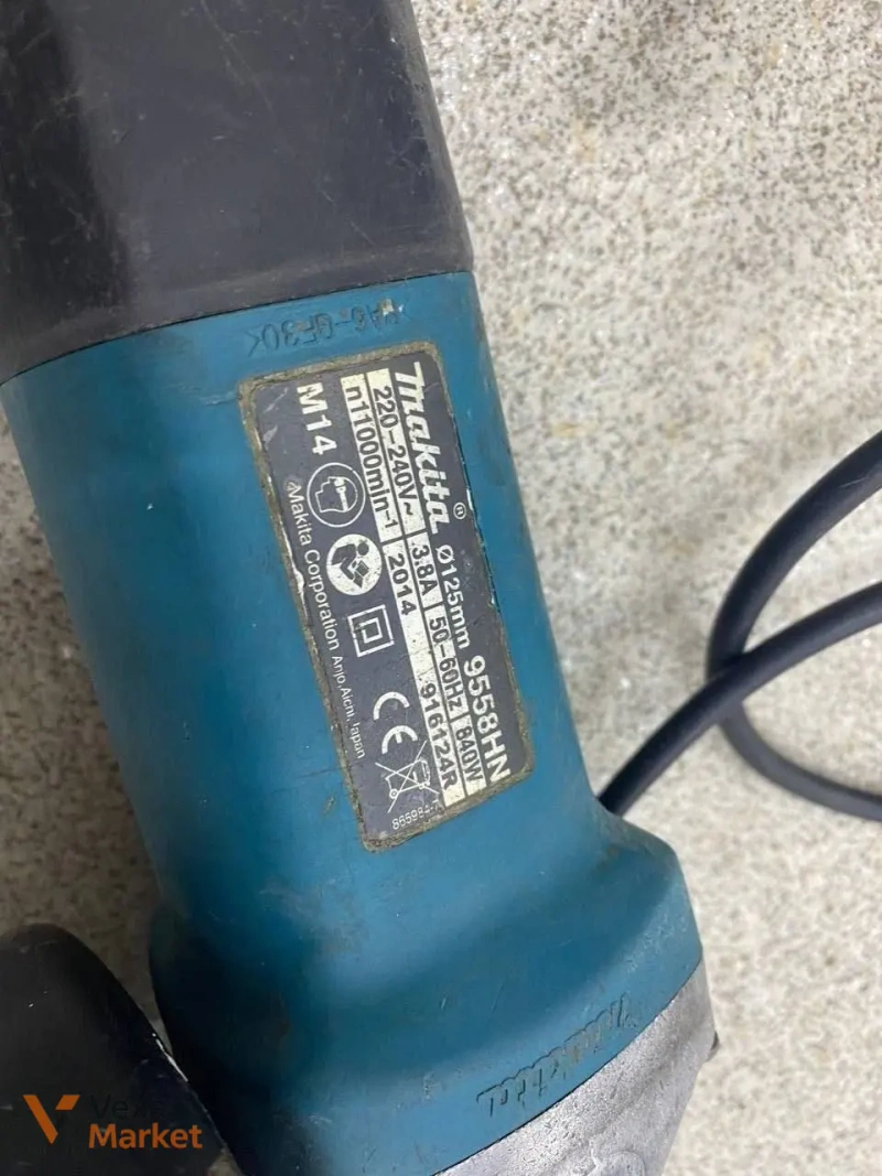Болгарка Makita 9558HN — фото 4