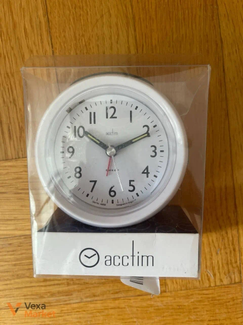 Будильник Acctim з великими цифрами та люмінесцентними стрілками