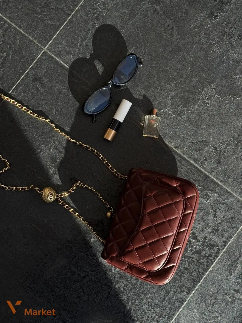 Chanel Classic Mini сумка з гладкої шкіри — фото 6