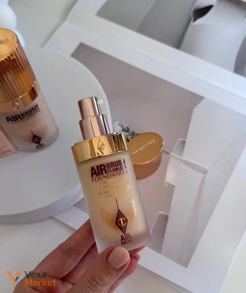 Charlotte Tilbury Airbrush Flawless Foundation 2 Neutral — фото 3