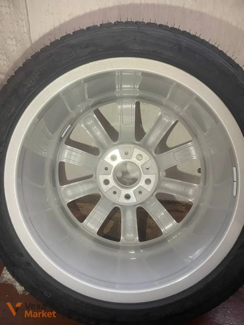 Диск R19 BMW Style 231 з шиною Michelin для BMW 7 серії (E65/E66) — фото 2
