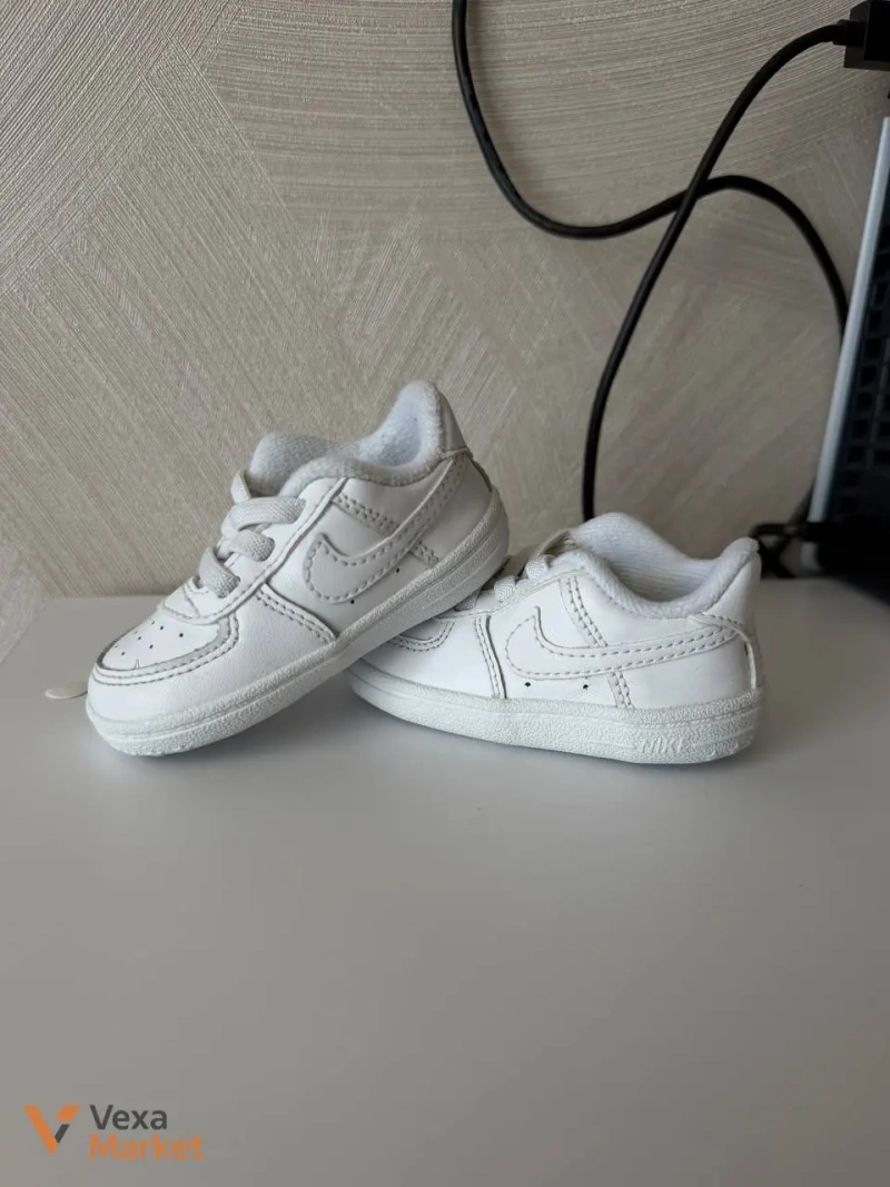 Дитяче взуття Nike, TOMS та Sport — фото 4