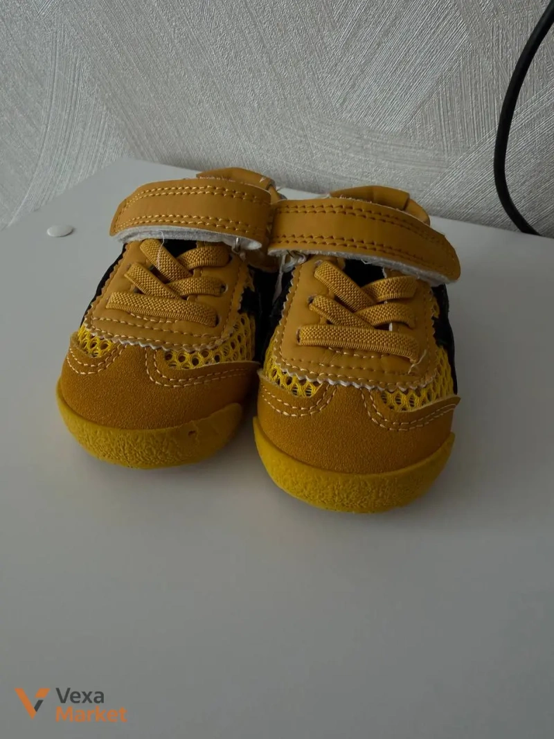 Дитяче взуття Nike, TOMS та Sport — фото 5