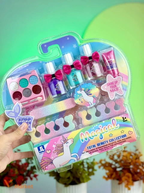 Дитячий набір косметики Magical Total Glam Girls Makeup Collection