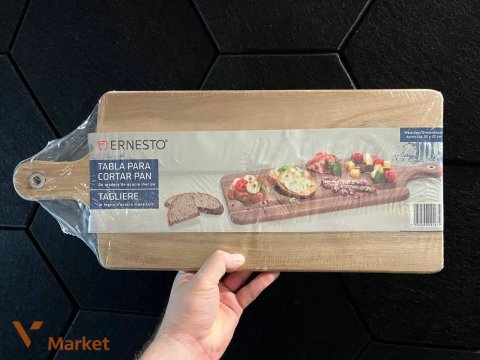 Дошка для хліба ERNESTO з масиву акації 52 × 22 см