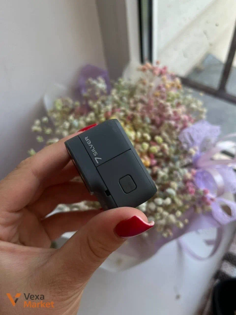Екшн-камера GoPro Hero 7 Silver з рамкою