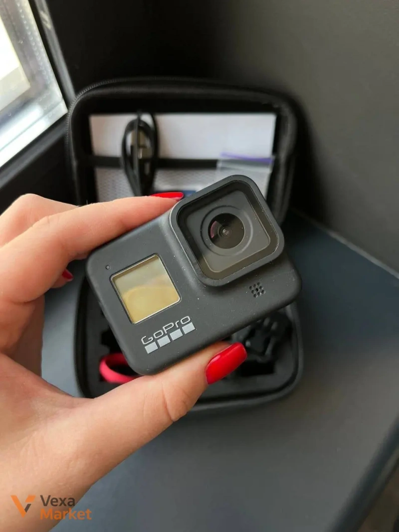 Екшн-камера GoPro Hero 8 в кейсі — фото 4