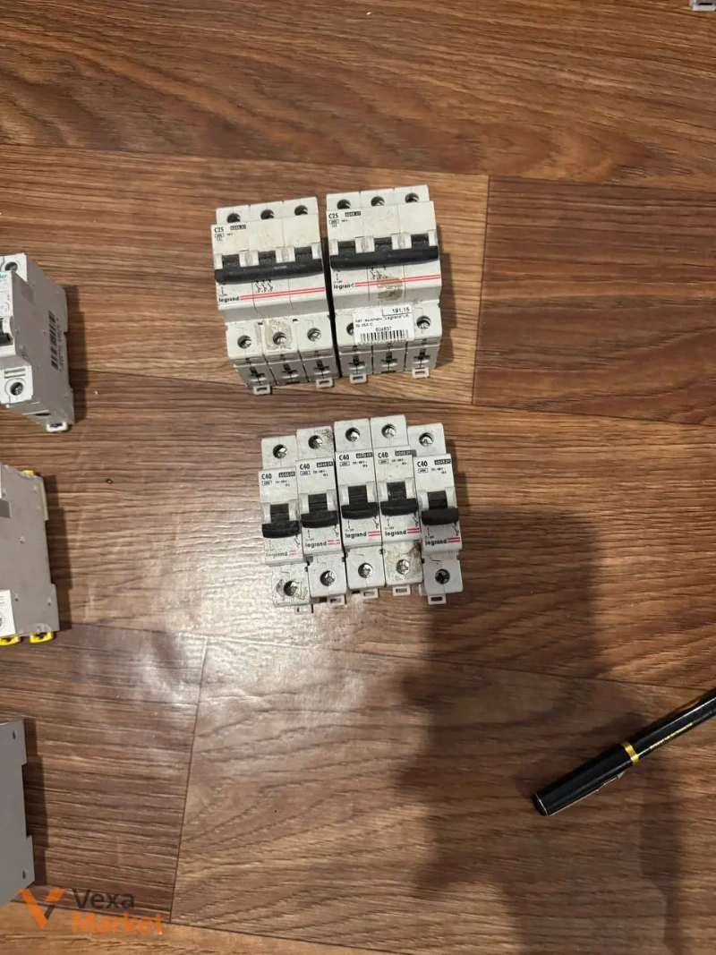 Електрообладнання Schneider Electric, Merlin Gerin Multi 9, Legrand, ETI: автомати, УЗО, дифавтомати, контактори — фото 4