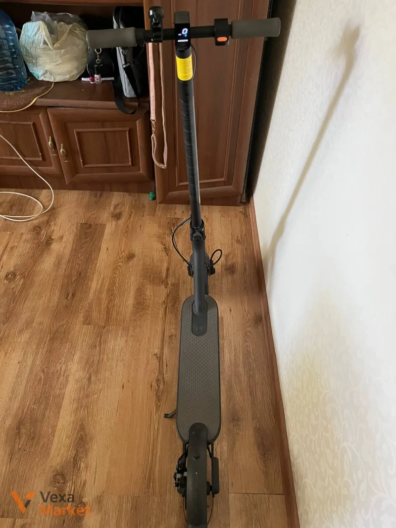 Електросамокат Mi Electric Scooter Essential б/у — фото 2