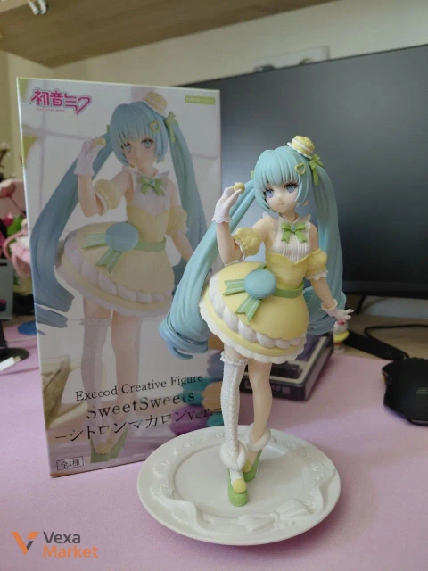 Фігурка Hatsune Miku - Sweet Sweets - Citron Macaron