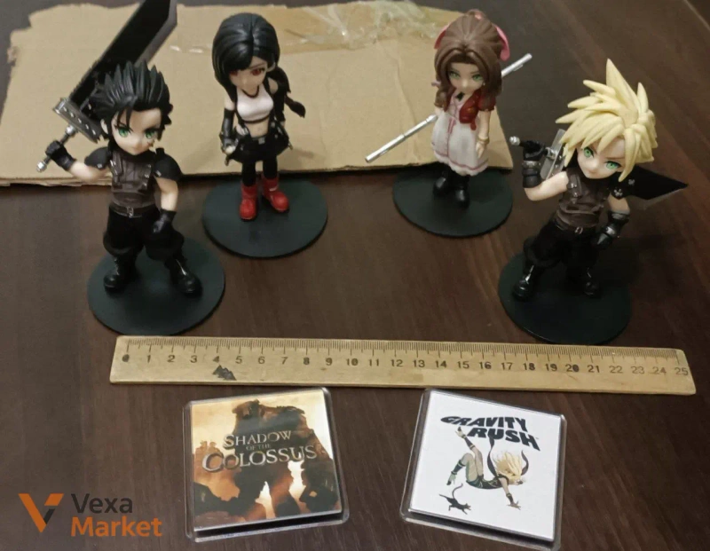 Фігурки Final Fantasy 7 Tifa, Cloud, Zack, Aerith — фото 3