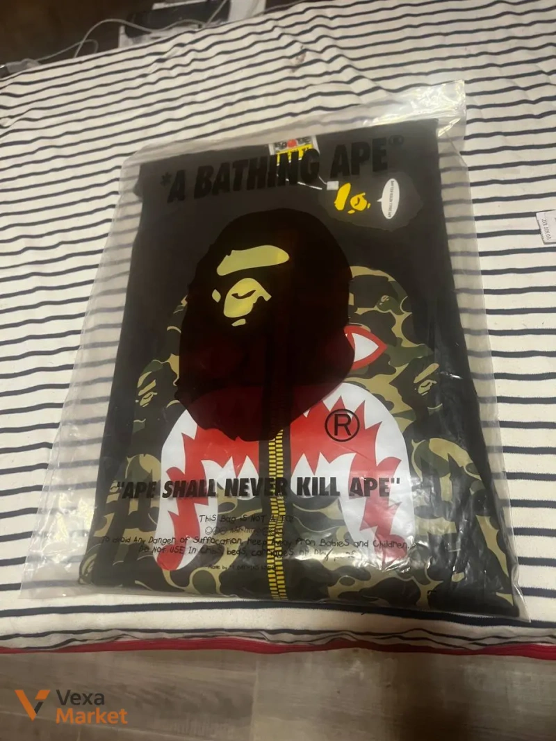 Футболка Bape (A Bathing Ape) Shark Camo XL — фото 3