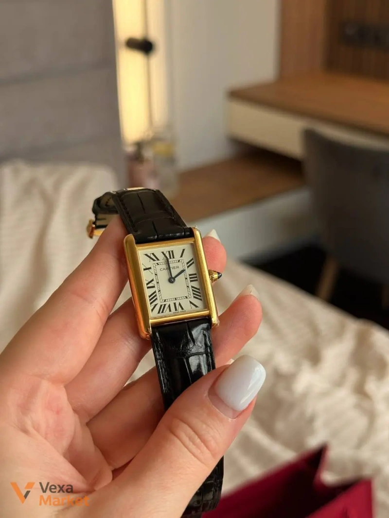 Годинник Cartier з крокодилячої шкіри — фото 3