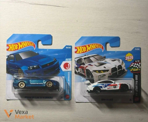 Hot Wheels Nissan Skyline R34 и BMW M4 колекційні машинки