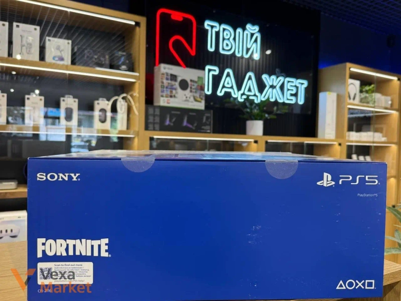 Ігрова приставка Sony PlayStation 5 Blu-Ray Fortnite 1TB — фото 3