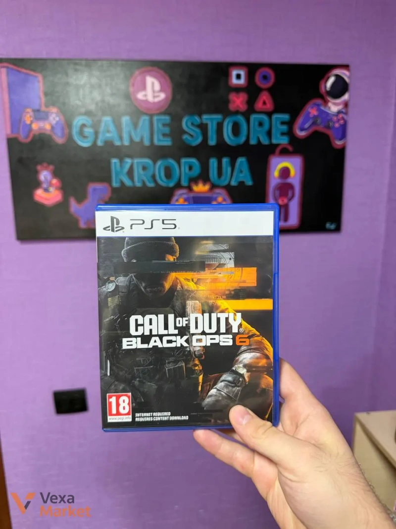 Игровая приставка PlayStation 4 с комплектом игр и контроллеров — фото 6