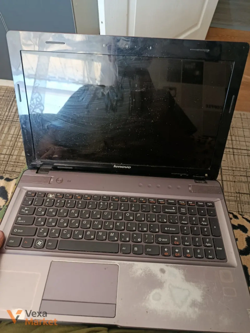 Ігровий ноутбук Lenovo IdeaPad Y570 — фото 4