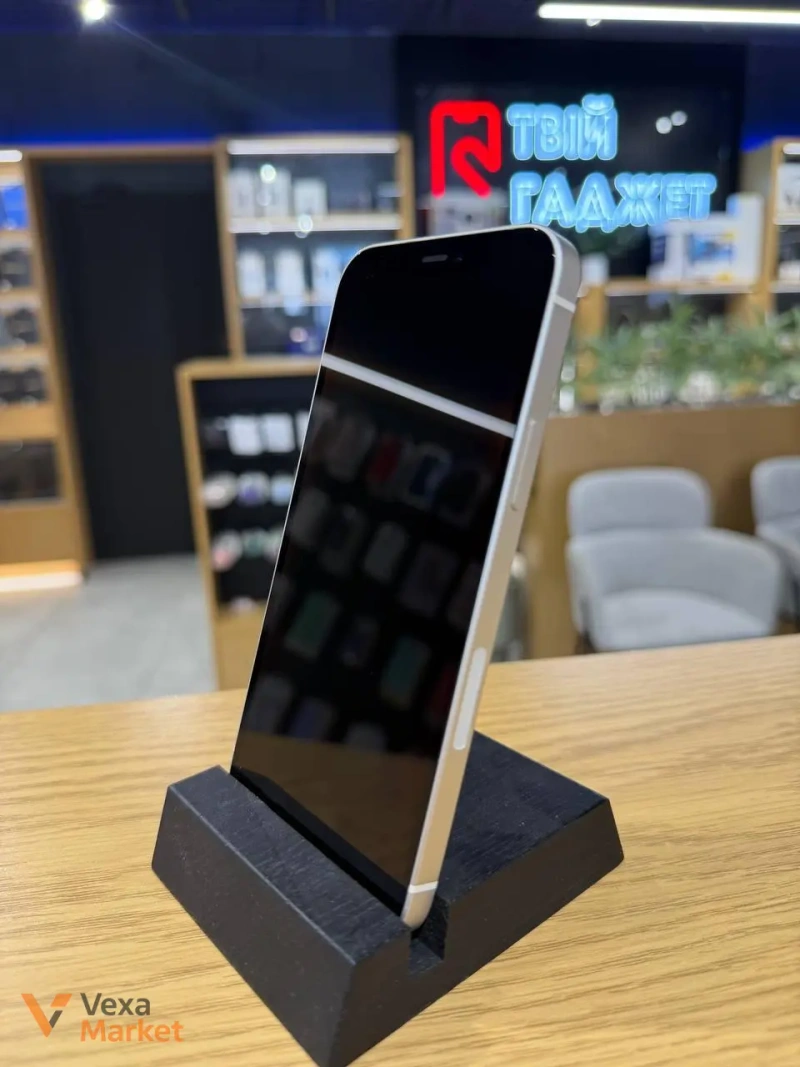 iPhone 12 White 126GB вживаний — фото 3
