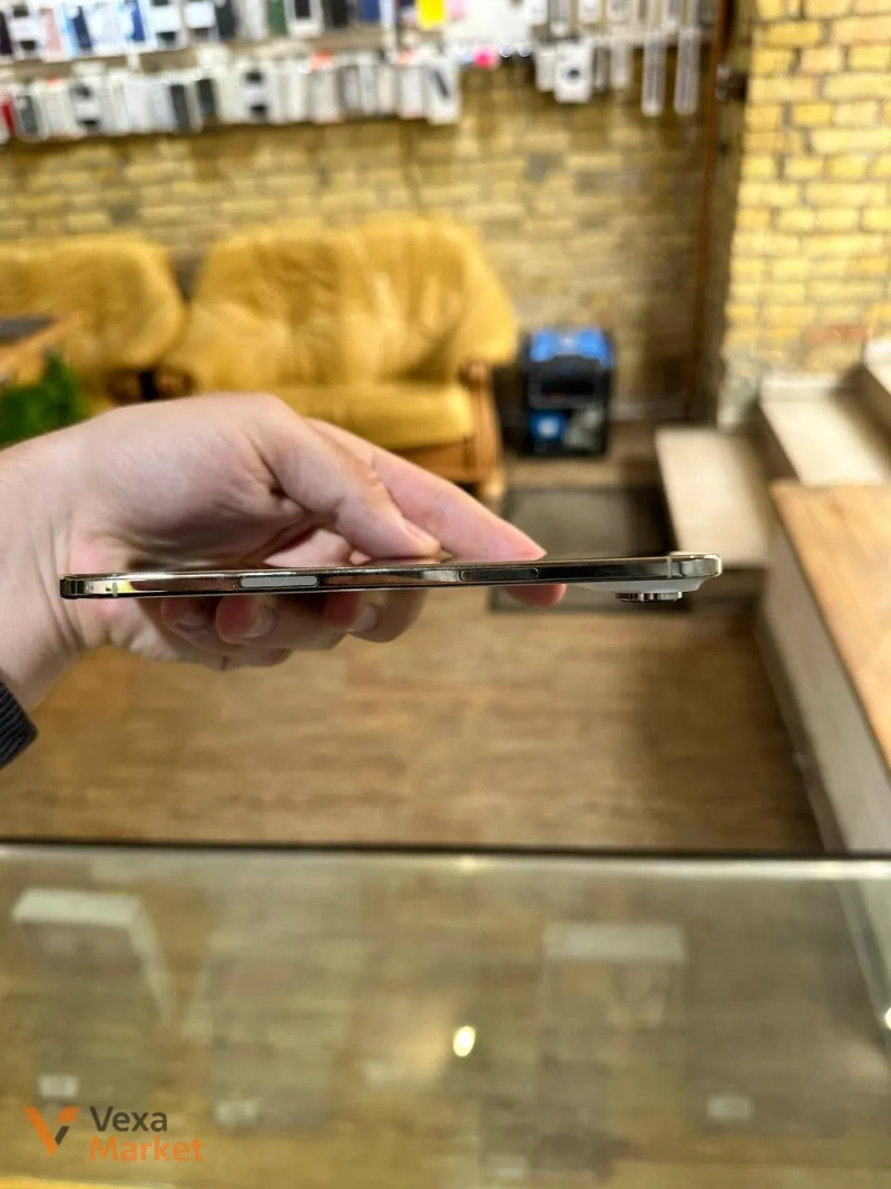 iPhone Air Gold 256GB вживаний — фото 7