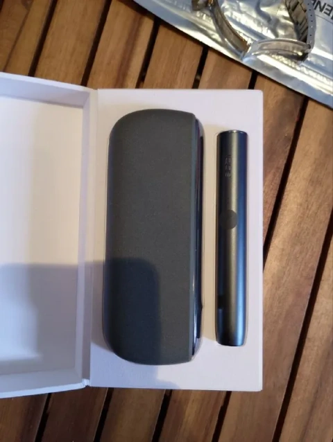 Iqos ILUMA графітовий