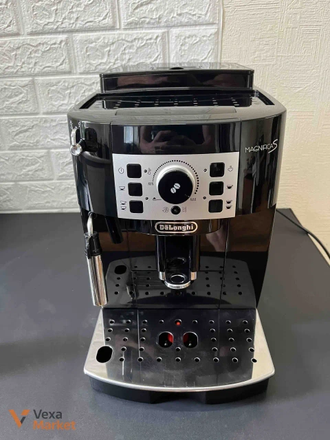 Кавомашина DeLonghi Magnifica S