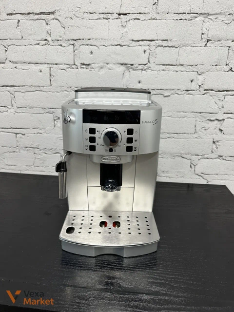 Кавомашина DeLonghi Magnifica S