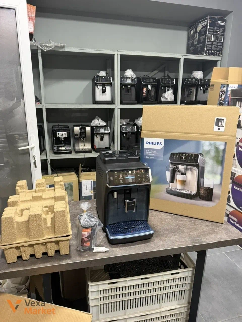 Кавомашина Philips 5500 Series LatteGo