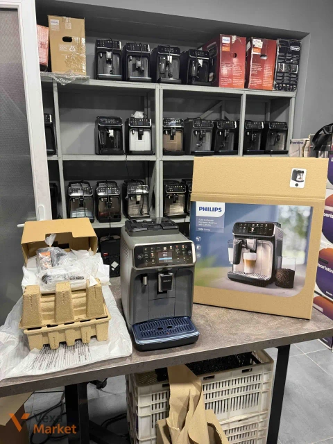 Кавомашина Philips LatteGo 5500 Series