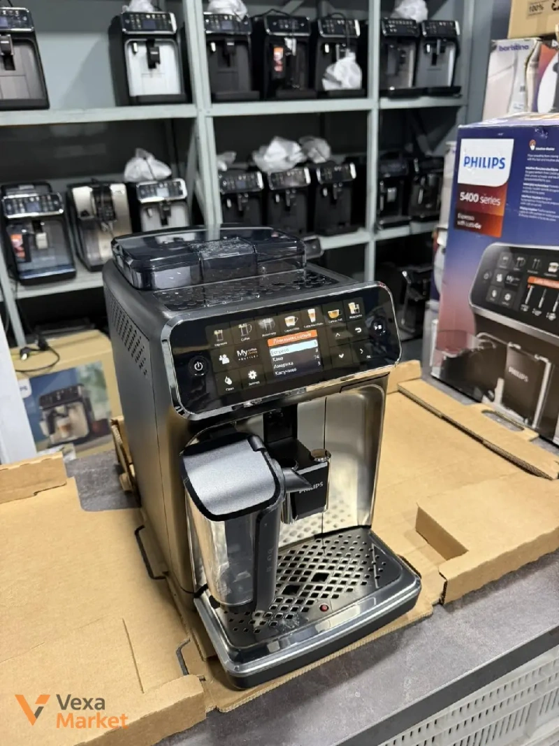 Кавомашина Philips LatteGo 5547 — фото 2