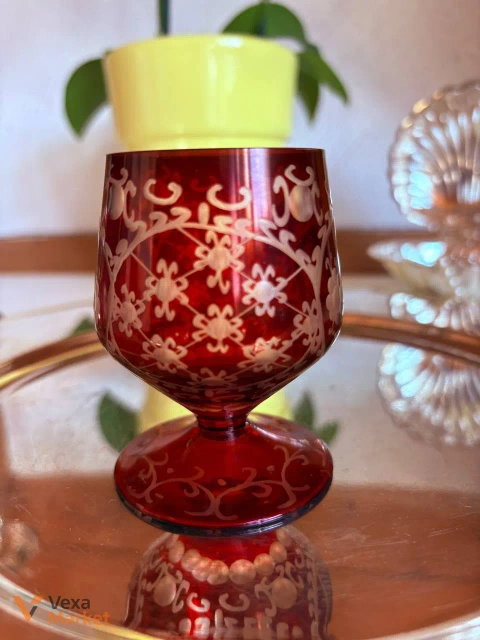 Келих Bohemia червоний 7,5 см