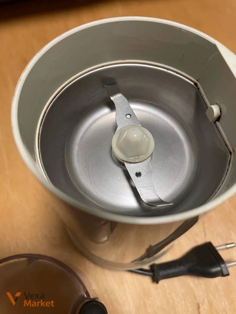 Кофемолка роторная Braun 150 Вт — фото 2