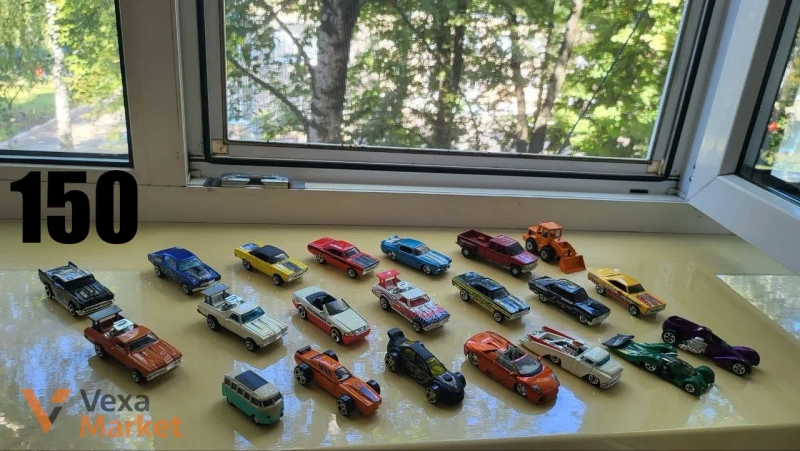 Колекція машинок Hot Wheels та інші, масштаб 1:64 — фото 2