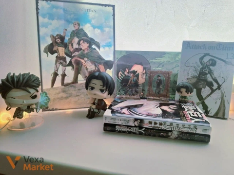 Колекційні фігурки та манґа Attack on Titan оригінал з Японії