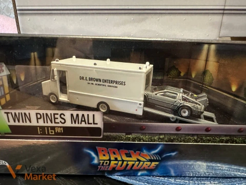 Коллекционная модель Dr. E. Brown Enterprises Back to the Future