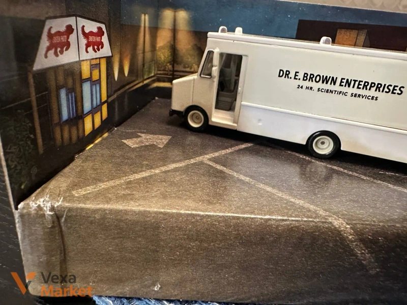 Коллекционная модель Dr. E. Brown Enterprises Back to the Future — фото 4