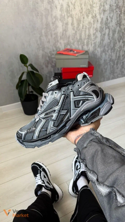 Кросівки Balenciaga Runner Grey
