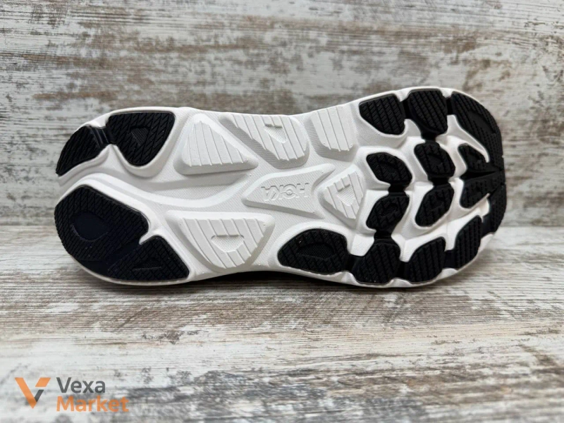 Кросівки Hoka Clifton 10 Black/Gold — фото 3