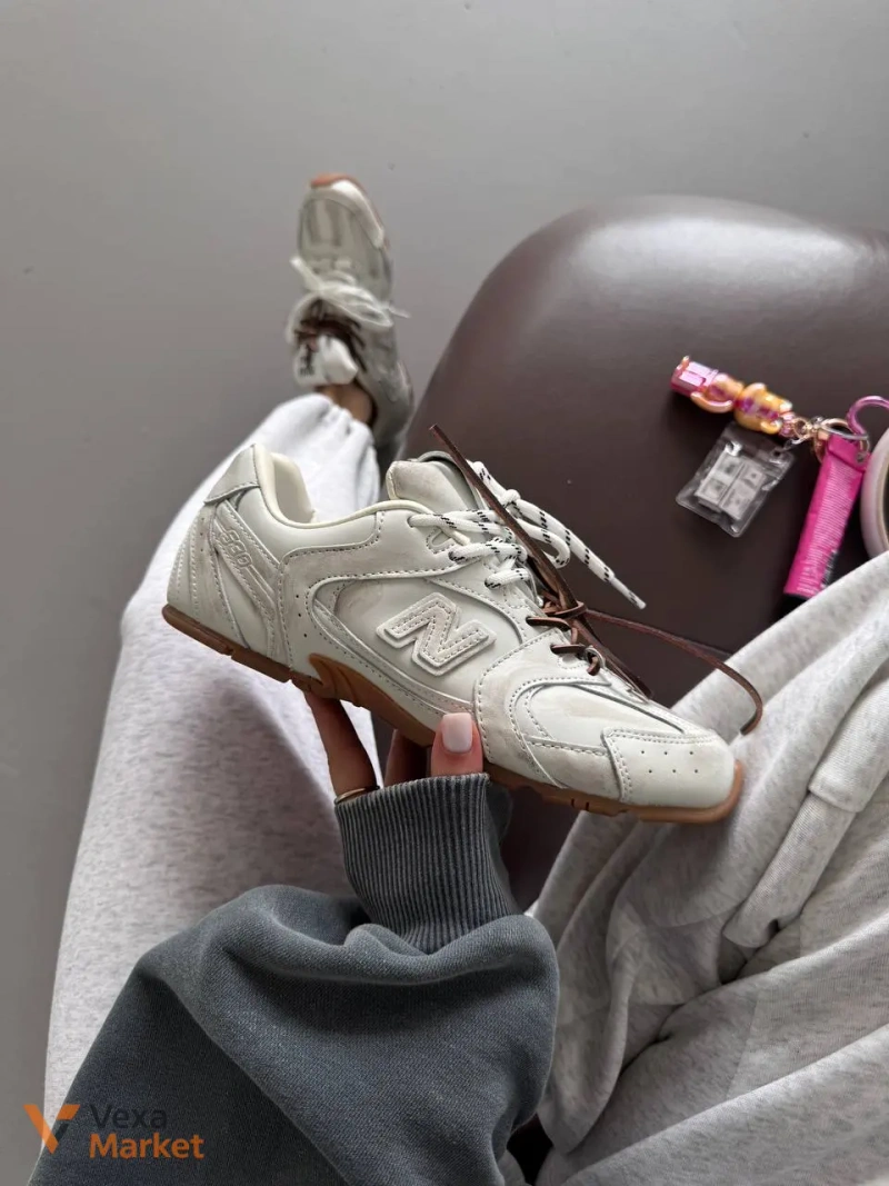 Кросівки New Balance 530 x Miu Miu Dirty White шкіряні — фото 3