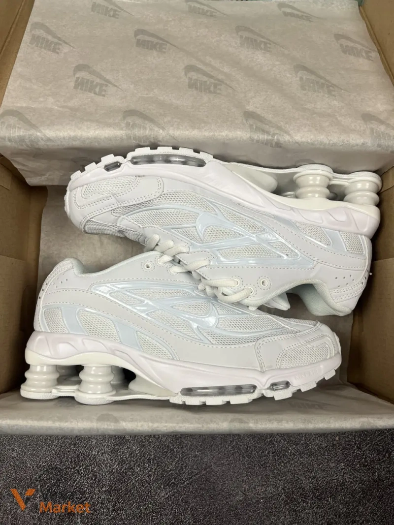Кросівки Nike Shox R4 White Silver — фото 2