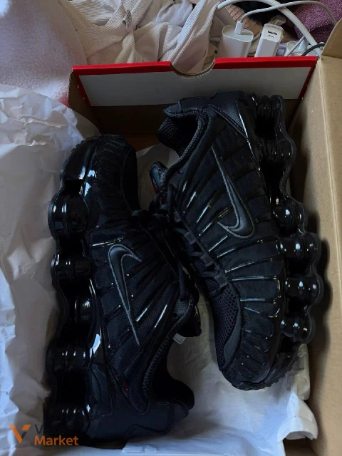 Кросівки Nike Shox TL "Triple Black"