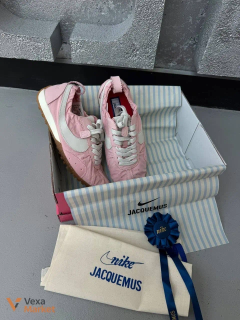 Кросівки NIKE x JACQUEMUS MOON SHOR PINK