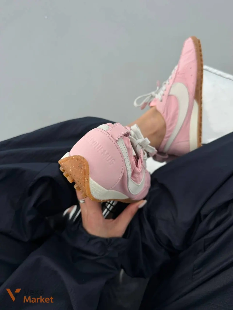Кросівки NIKE x JACQUEMUS MOON SHOR PINK — фото 4